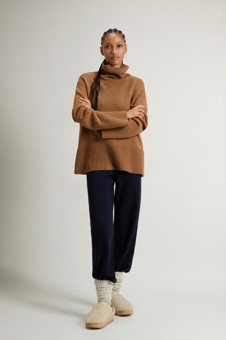 Pure Wool Turtleneck Sweater Dark Camel