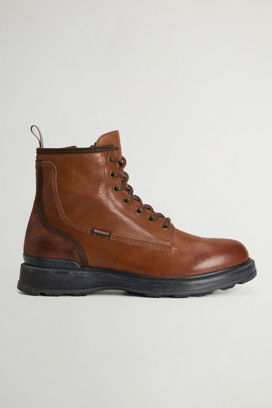 Grove Lace-Up Boots in Cowhide Leather